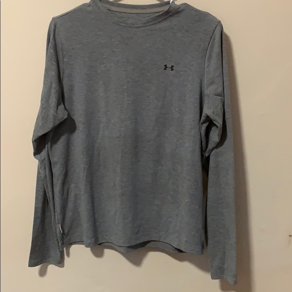 Under Armour LS grey top